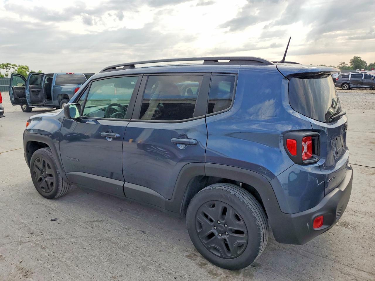 2020 JEEP RENEGADE SPORT — снимка 2