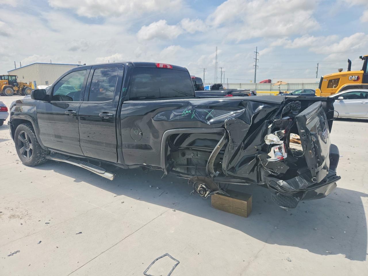 2017 GMC SIERRA C1500 — снимка 2