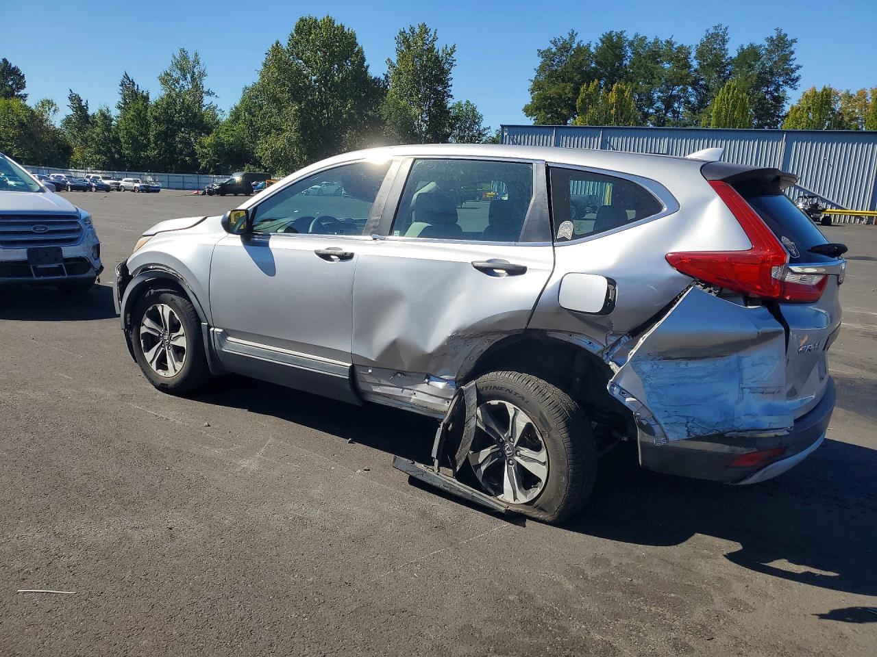 2017 HONDA CR-V LX — снимка 2