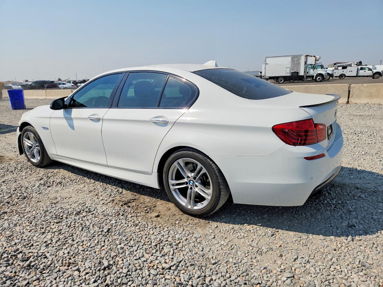 2014 BMW 528 XI — снимка 2