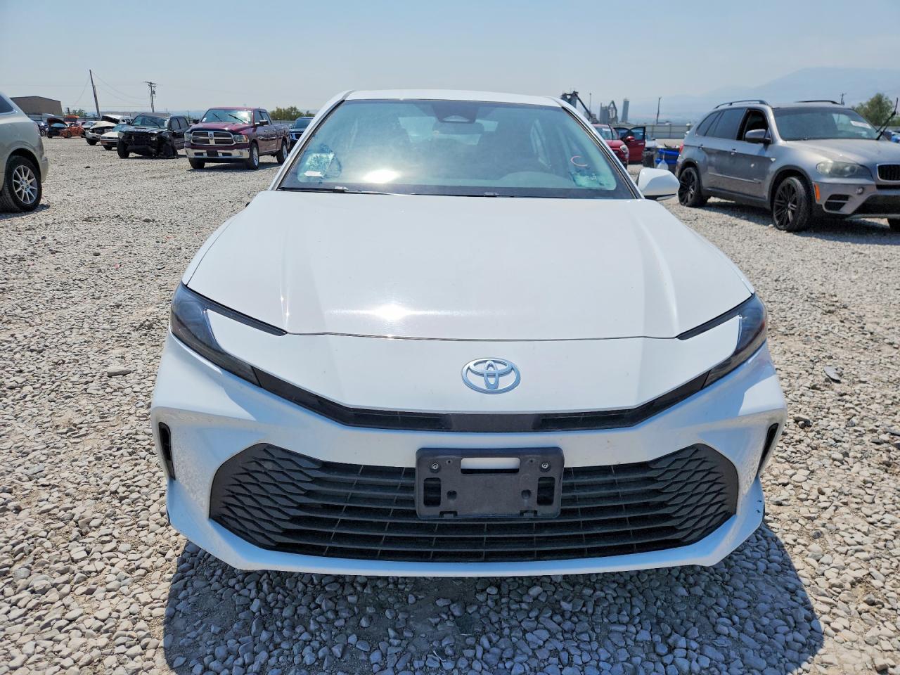 2025 TOYOTA CAMRY LE — снимка 5