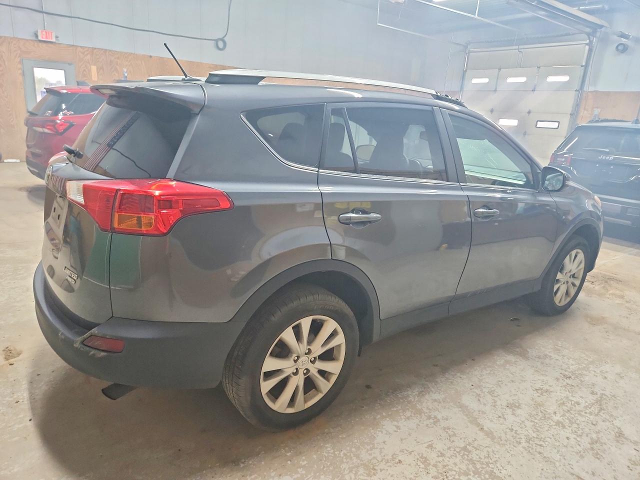 2015 TOYOTA RAV4 LIMITED — снимка 3