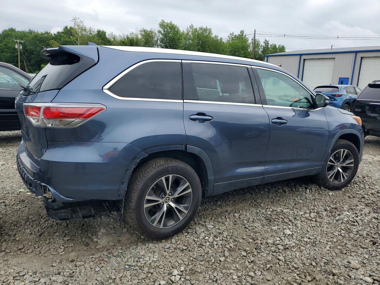 2016 TOYOTA HIGHLANDER XLE — снимка 3