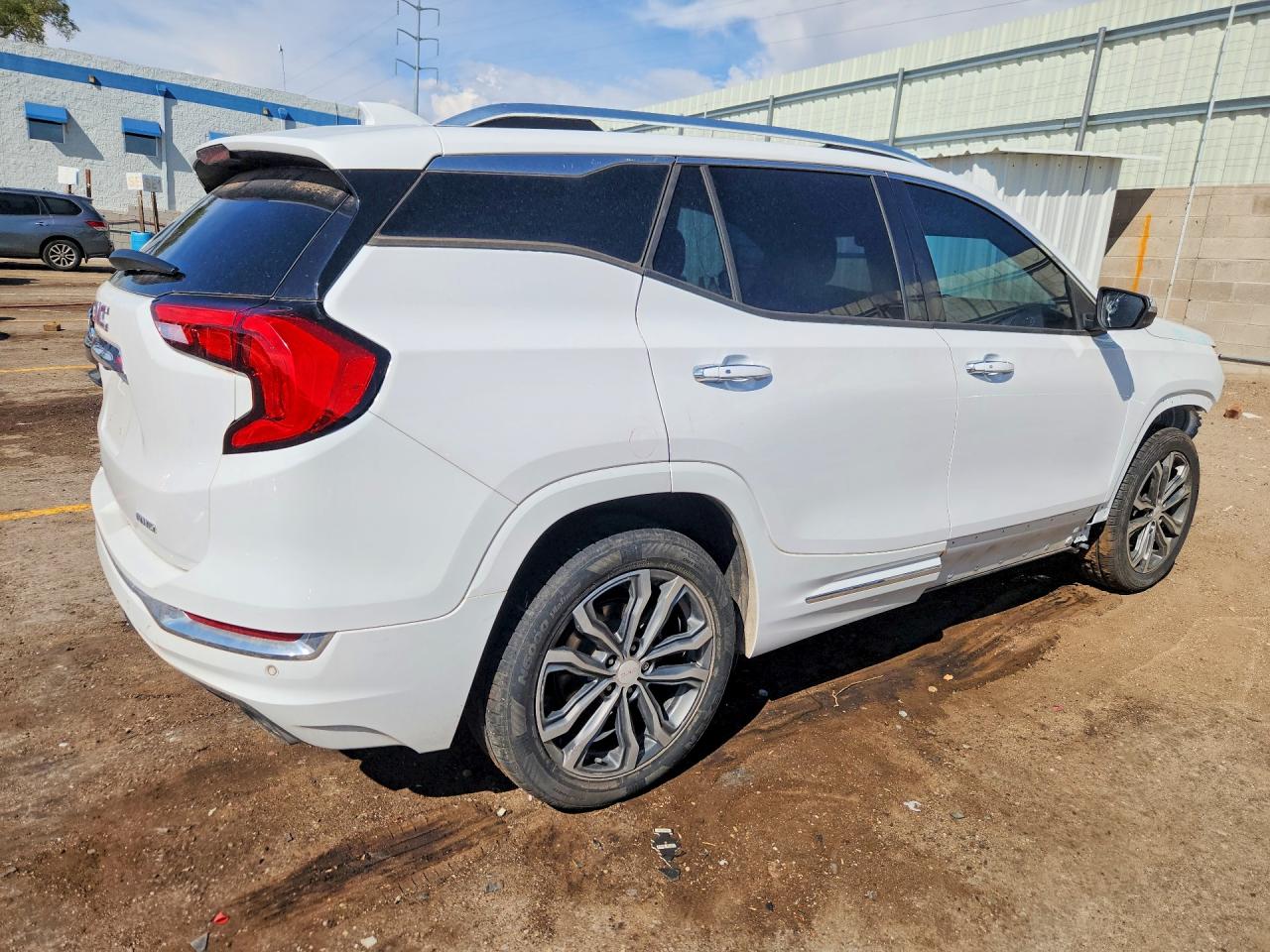 2018 GMC TERRAIN DENALI — снимка 3