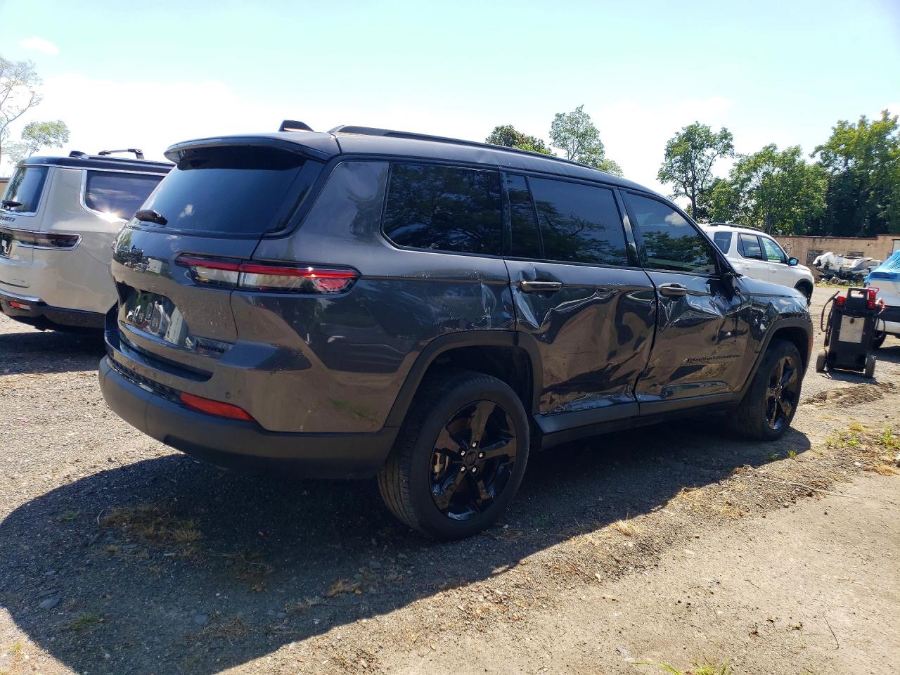 2024 JEEP GRAND CHEROKEE L LIMITED — снимка 3