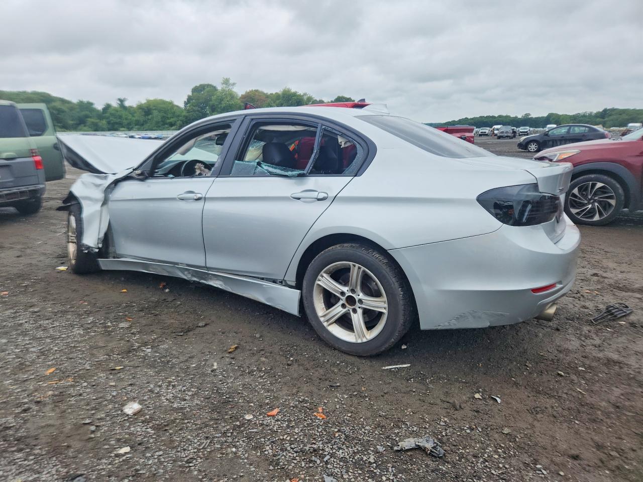 2013 BMW 328 XI — снимка 2