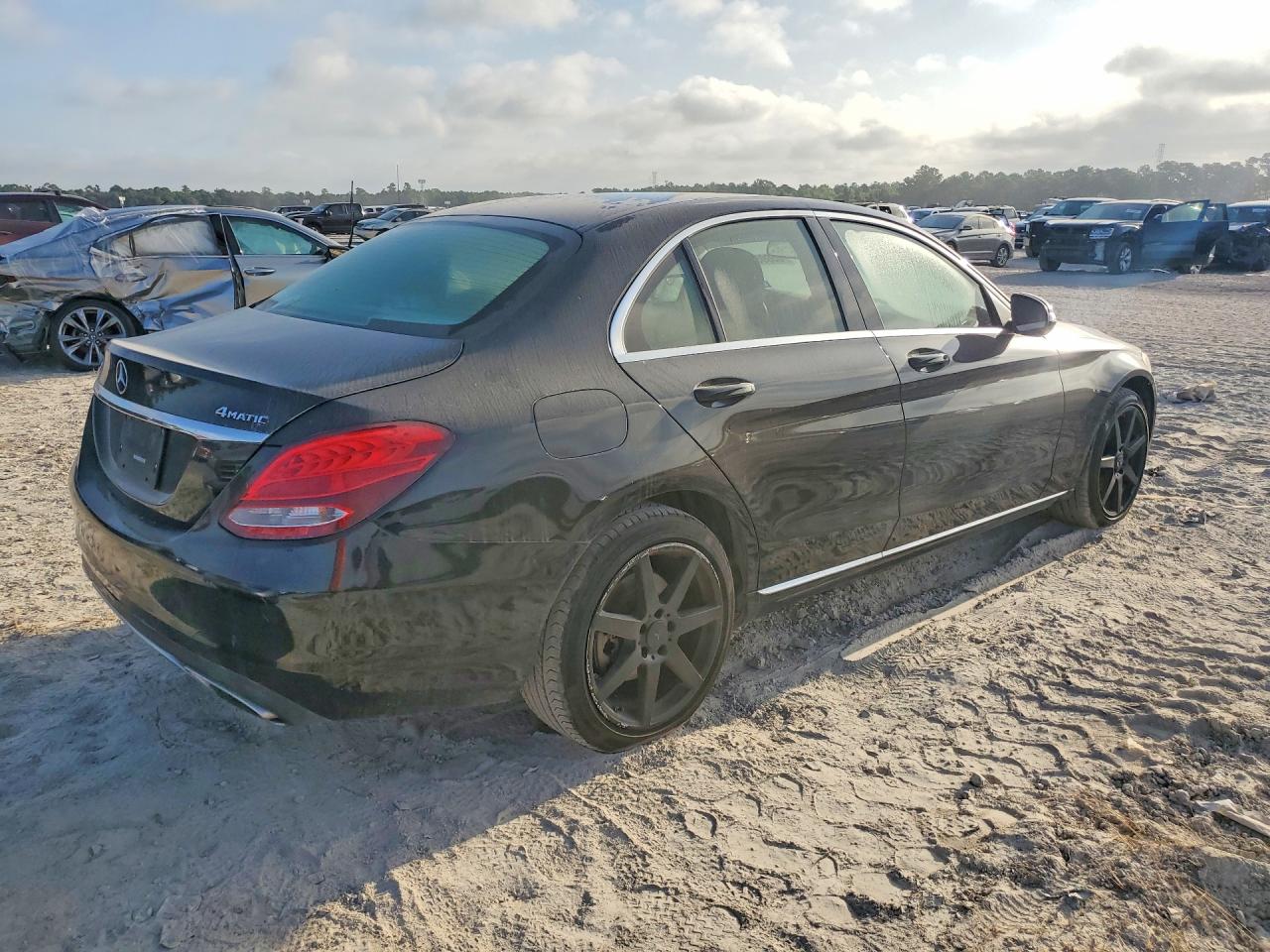 2015 MERCEDES-BENZ C 300 4MATIC — снимка 3