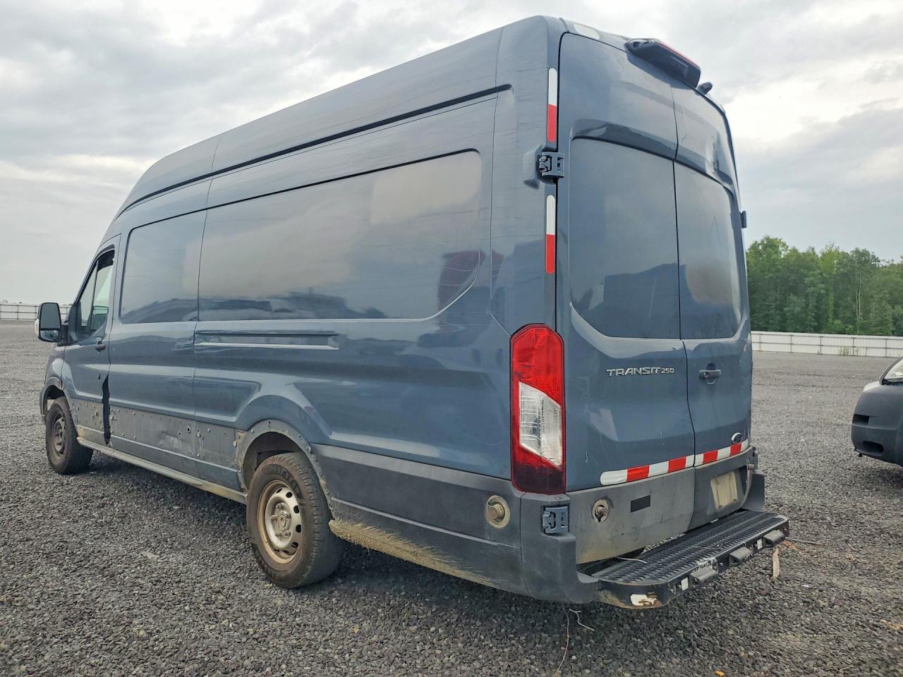 2020 FORD TRANSIT T-250 — снимка 2