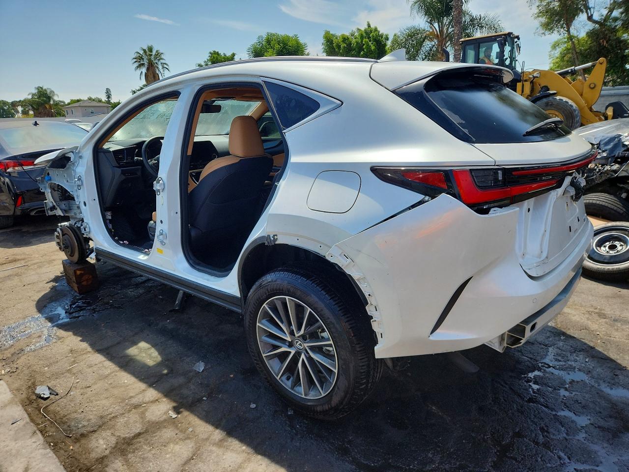 2025 LEXUS NX 250 BASE — снимка 2