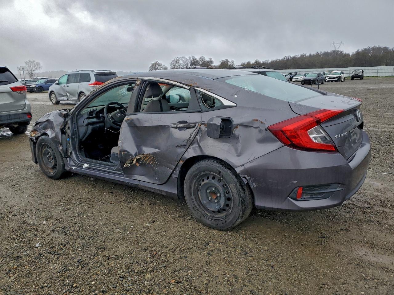 2018 HONDA CIVIC LX — снимка 2