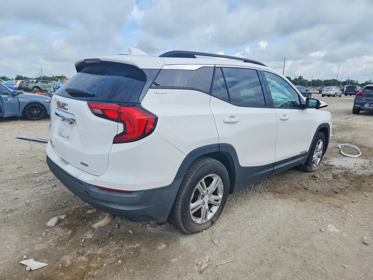 2018 GMC TERRAIN SLE — снимка 3