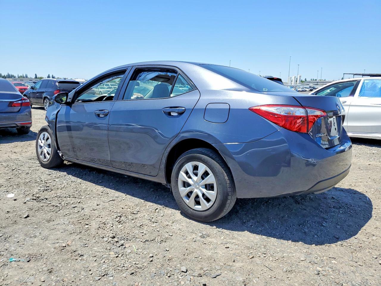 2015 TOYOTA COROLLA L — снимка 2