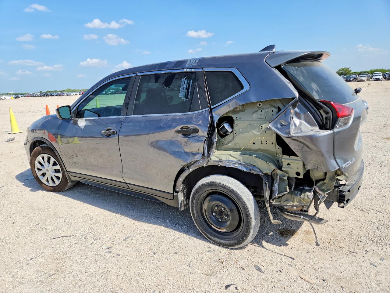 2019 NISSAN ROGUE — снимка 2