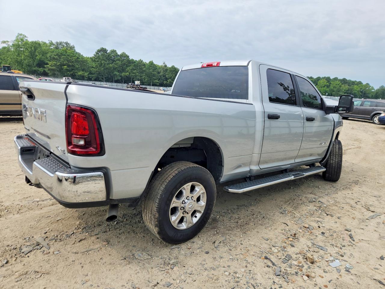 2026 RAM 2500 BIG HORN — снимка 3