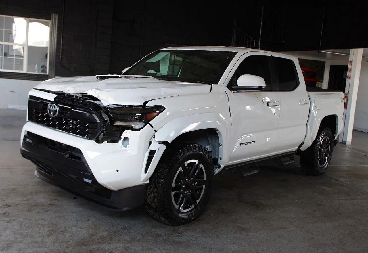 2025 TOYOTA TACOMA TRD SPORT — снимка 2