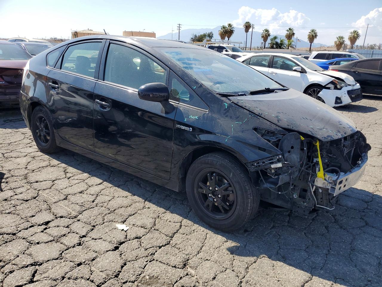 2015 TOYOTA PRIUS TWO — снимка 4