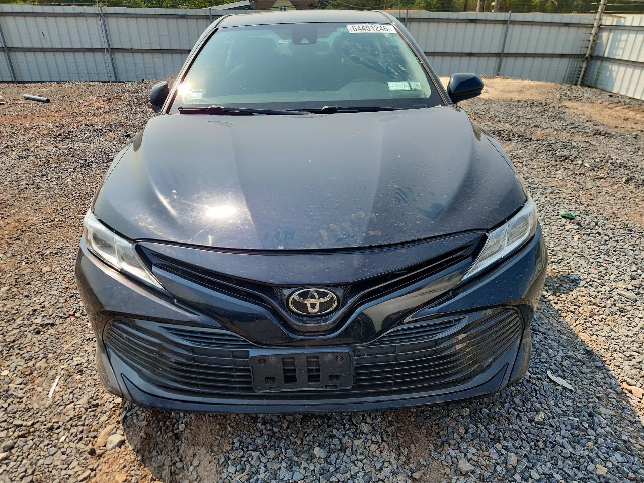 2019 TOYOTA CAMRY LE — снимка 5