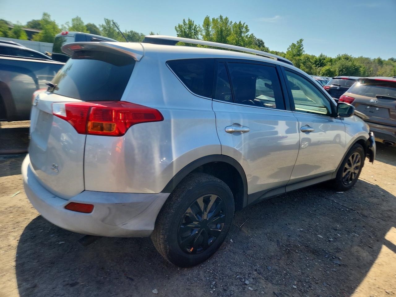 2015 TOYOTA RAV4 LE — снимка 3