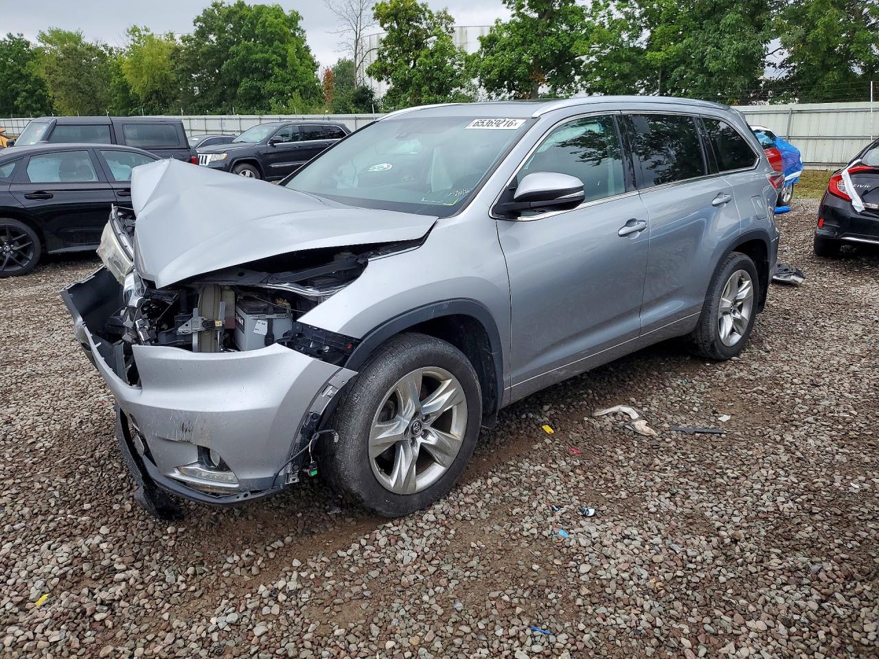2016 TOYOTA HIGHLANDER LIMITED PLATINUM