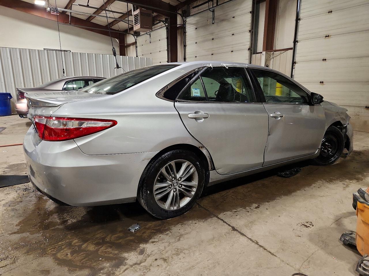 2015 TOYOTA CAMRY SE — снимка 3