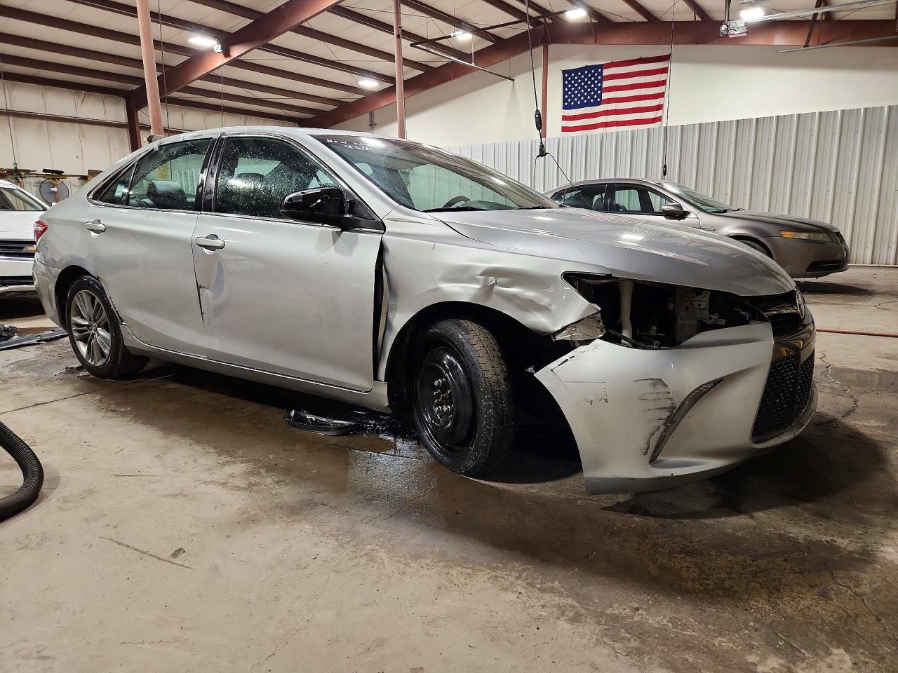 2015 TOYOTA CAMRY SE — снимка 4