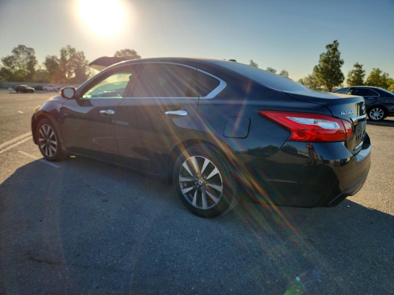 2017 NISSAN ALTIMA 2.5 SL — снимка 2