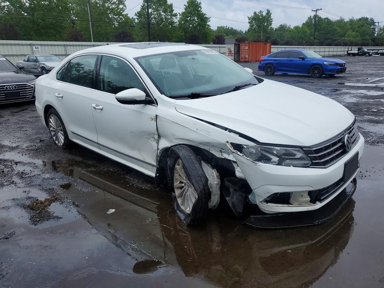 2017 VOLKSWAGEN PASSAT SE — снимка 4