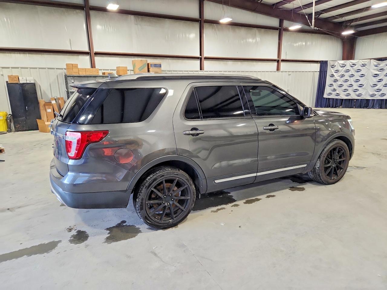 2017 FORD EXPLORER XLT — снимка 3
