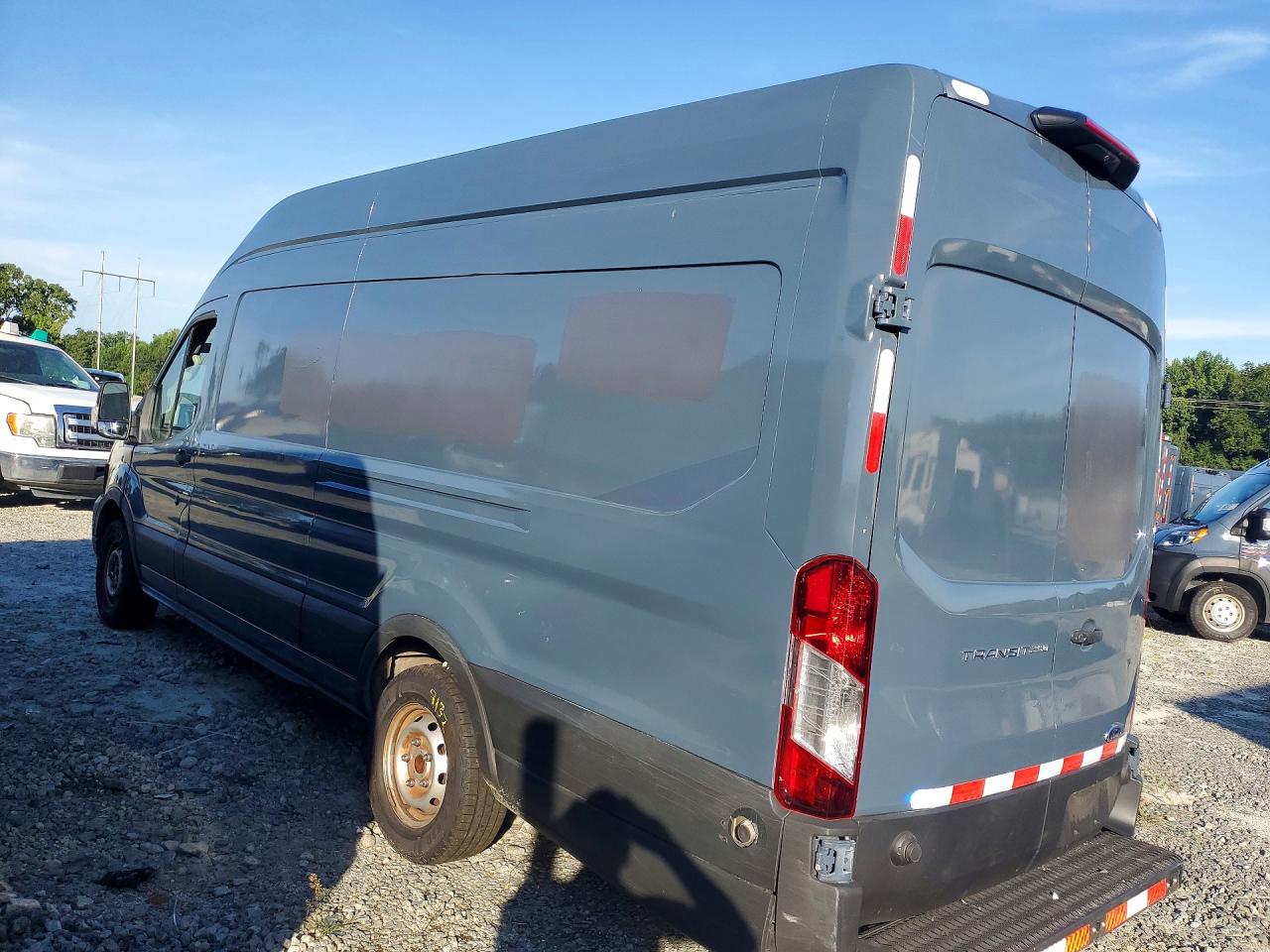 2020 FORD TRANSIT T-250 — снимка 2
