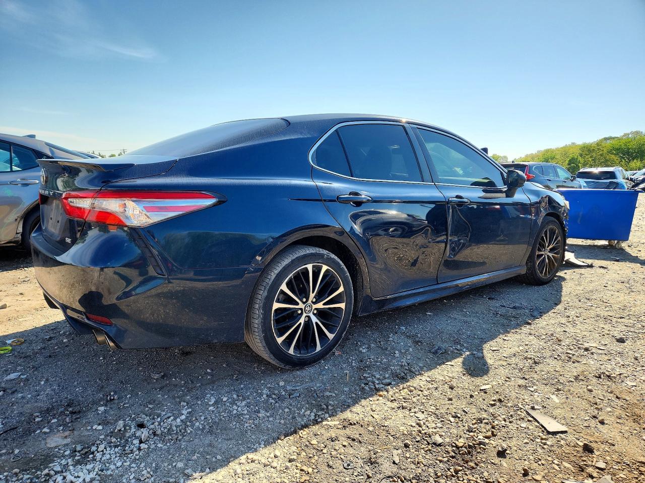 2018 TOYOTA CAMRY SE — снимка 3