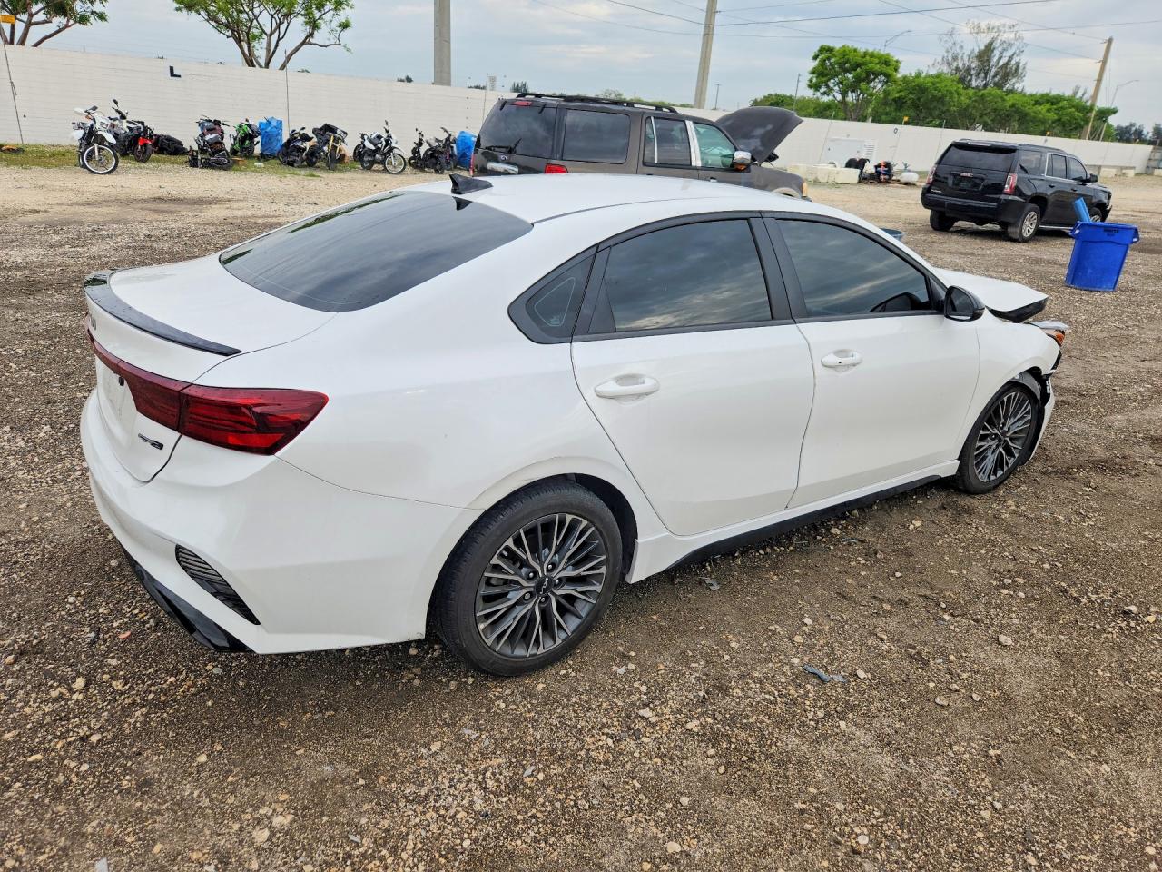 2024 KIA FORTE GT LINE — снимка 3