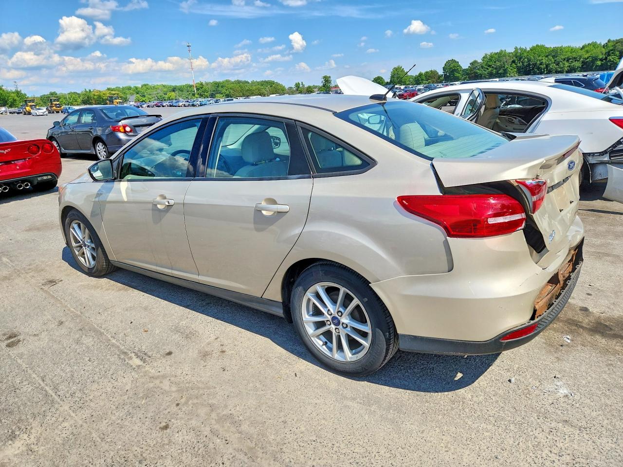 2017 FORD FOCUS SE — снимка 2