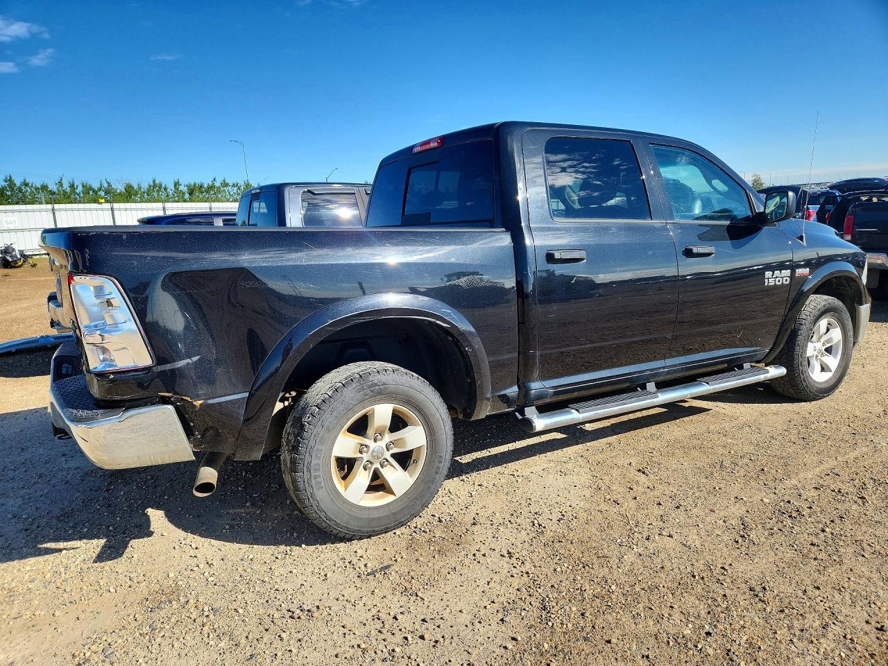 2016 RAM 1500 SLT — снимка 3