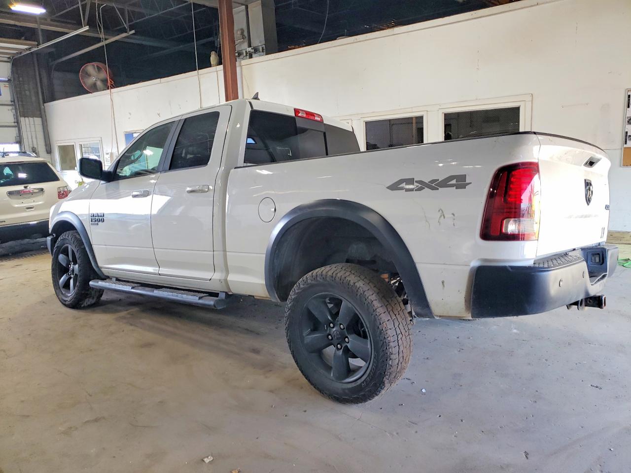 2019 RAM 1500 CLASSIC SLT — снимка 2