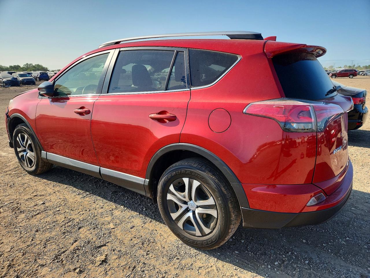 2016 TOYOTA RAV4 LE — снимка 2