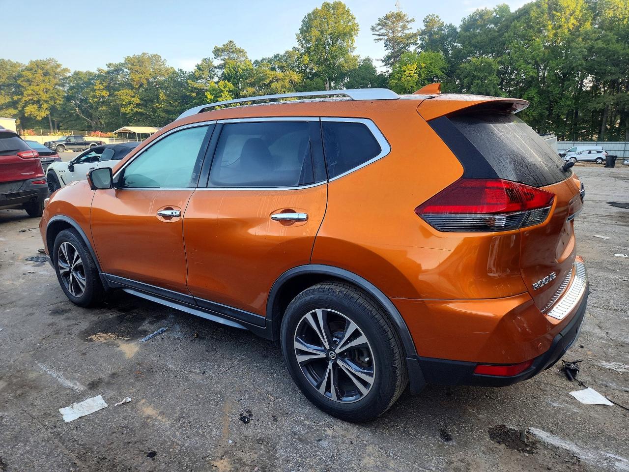 2019 NISSAN ROGUE SV — снимка 2