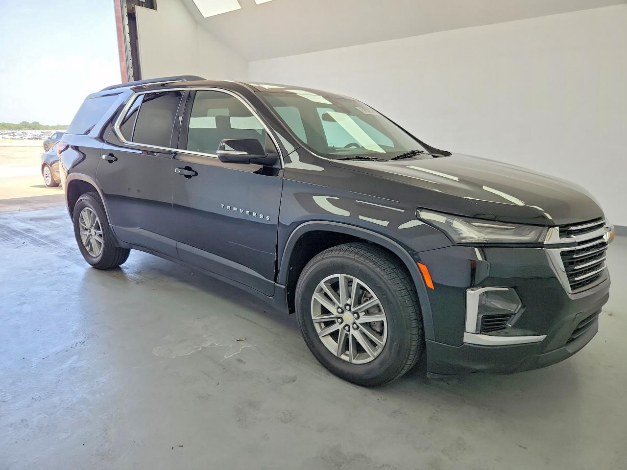 2023 CHEVROLET TRAVERSE LT — снимка 4