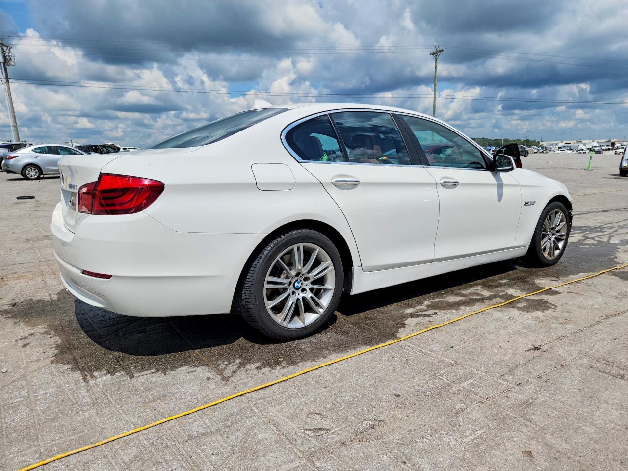 2013 BMW 528 I — снимка 3