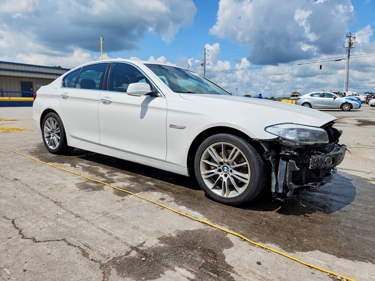 2013 BMW 528 I — снимка 4