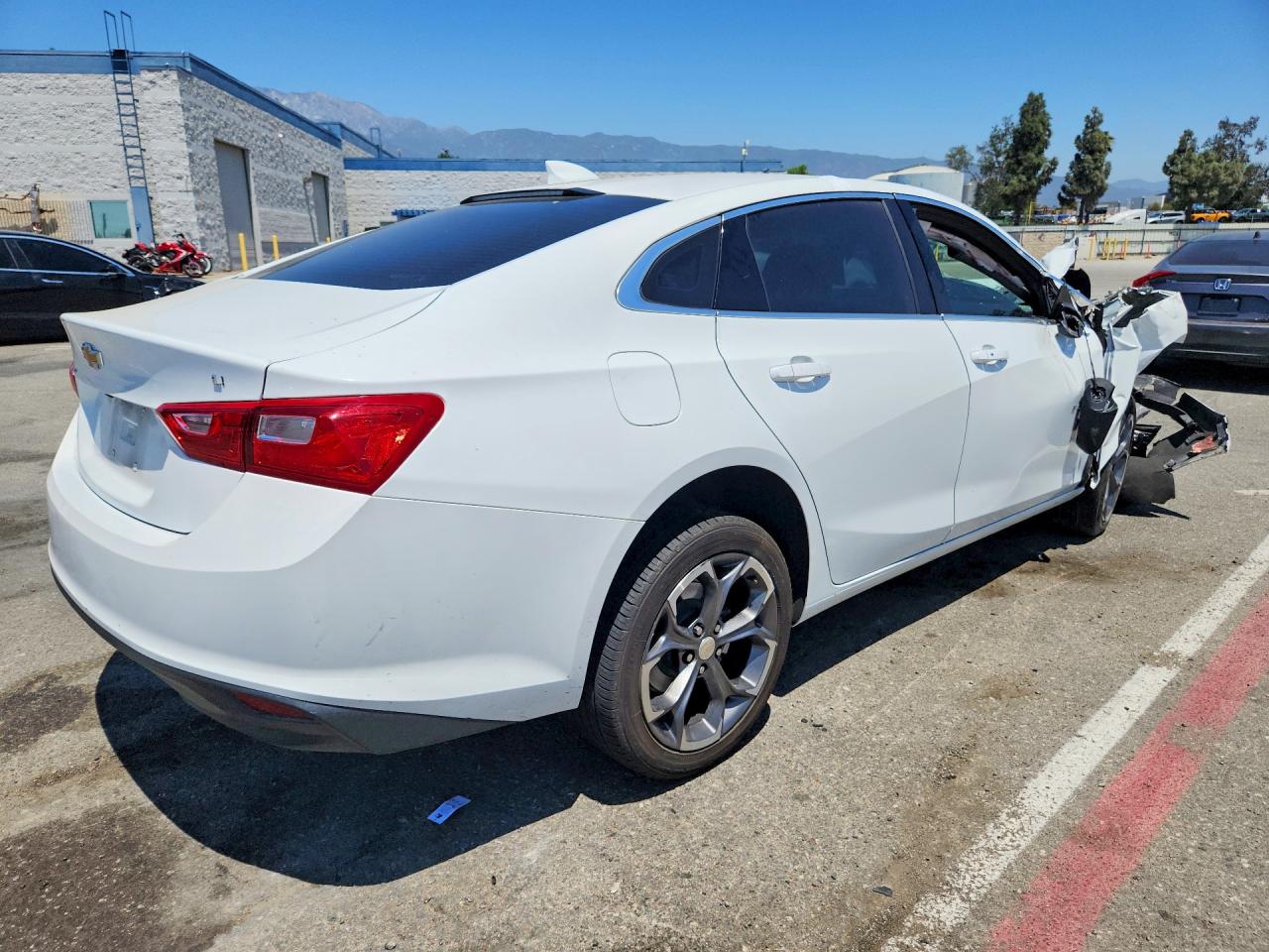 2023 CHEVROLET MALIBU LT — снимка 3