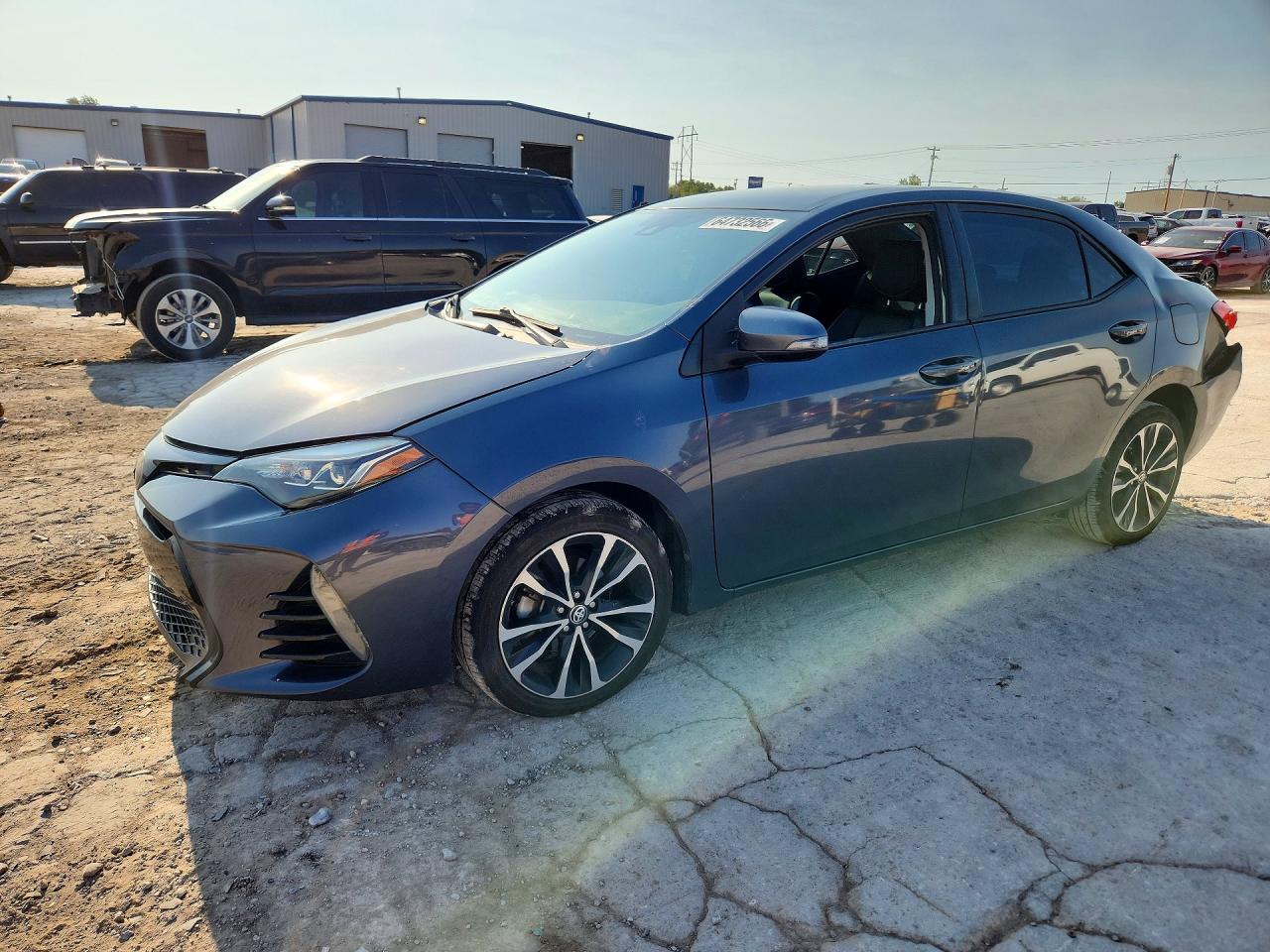 2018 TOYOTA COROLLA SE