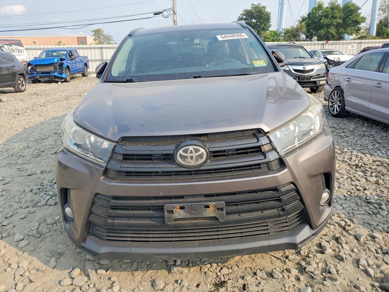 2017 TOYOTA HIGHLANDER SE — снимка 5