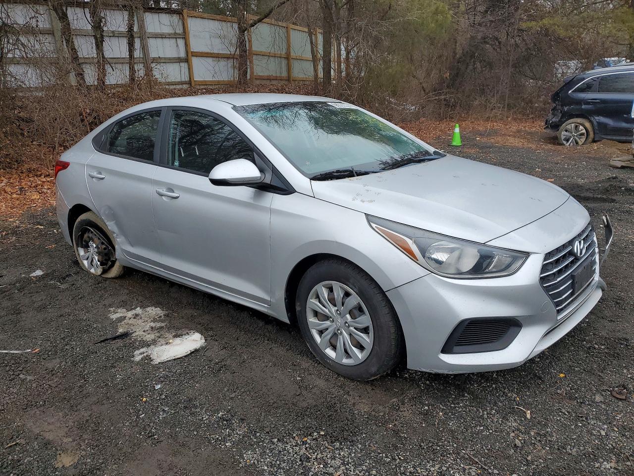 2019 HYUNDAI ACCENT SE — снимка 4