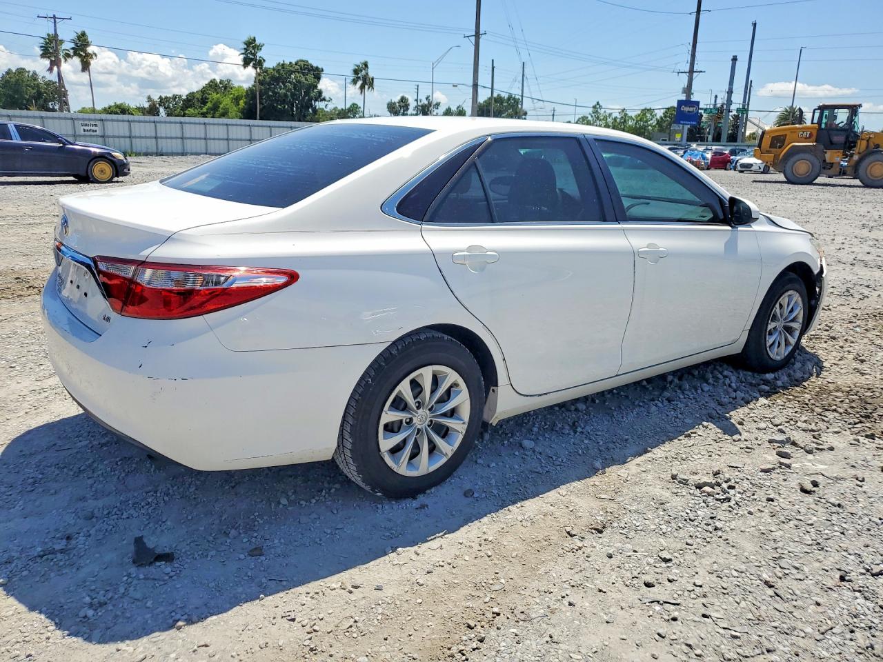 2015 TOYOTA CAMRY LE — снимка 3