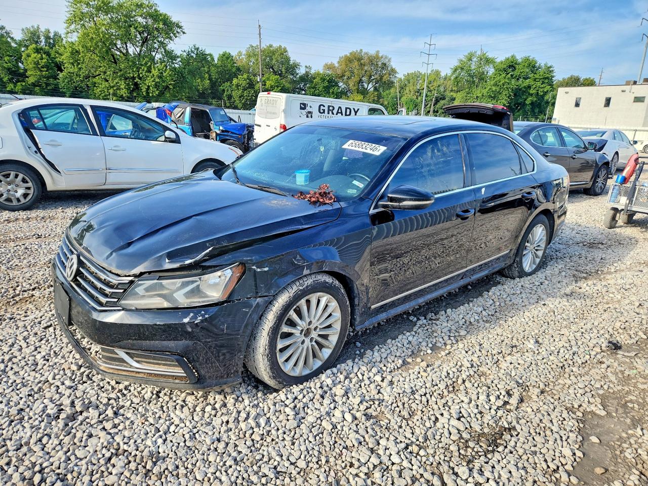 2016 VOLKSWAGEN PASSAT SE