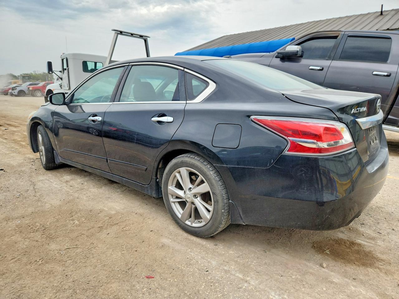 2015 NISSAN ALTIMA 2.5 SL — снимка 2