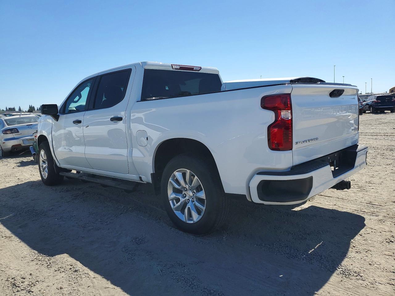 2024 CHEVROLET SILVERADO C1500 CUSTOM — снимка 2