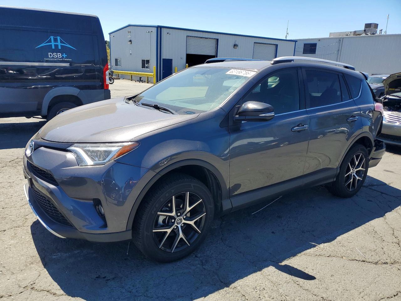 2016 TOYOTA RAV4 SE