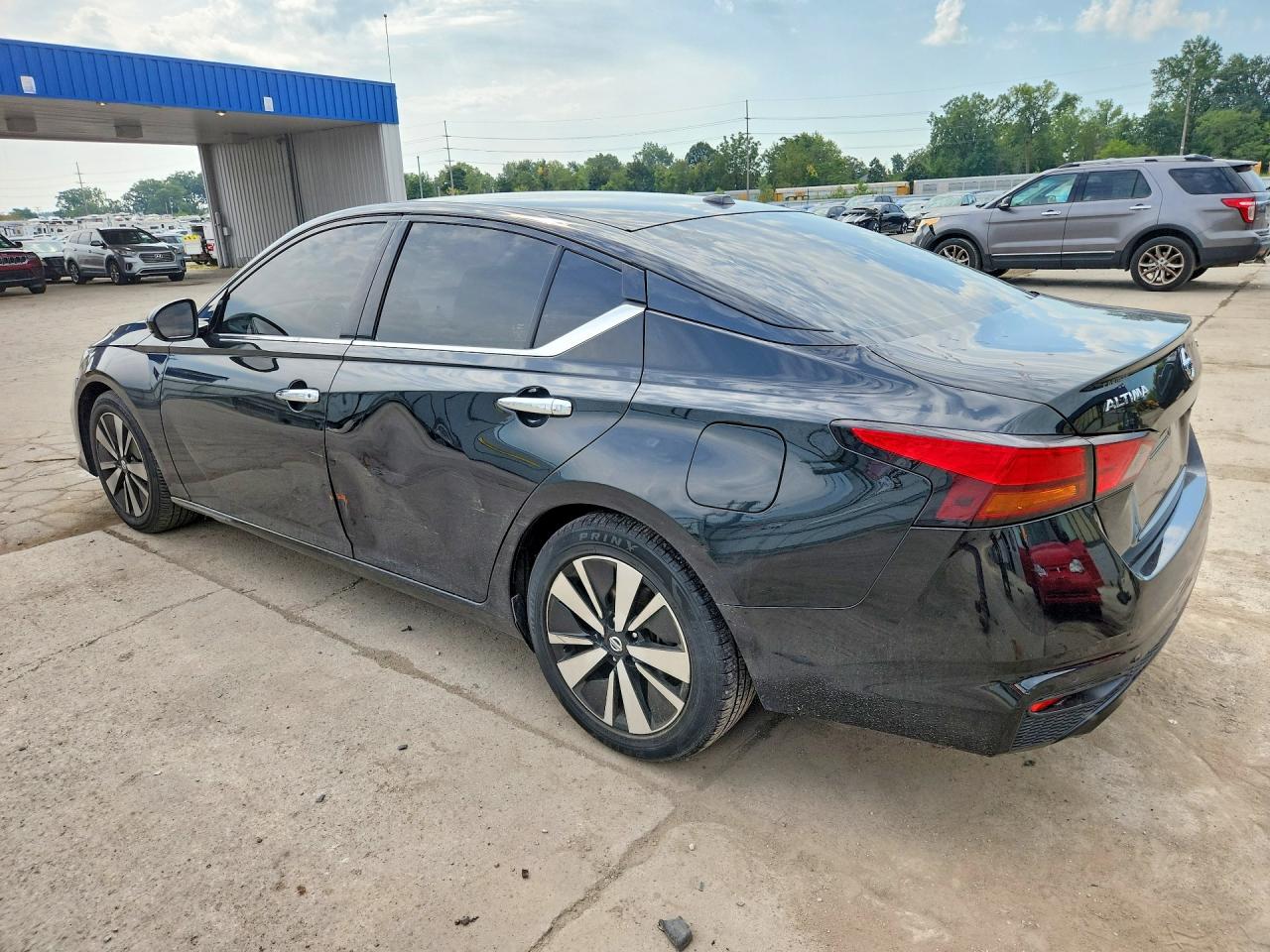 2019 NISSAN ALTIMA SL — снимка 2