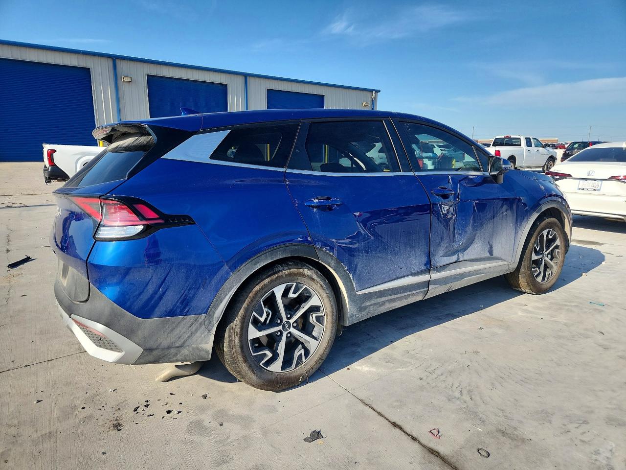 2025 KIA SPORTAGE EX — снимка 3
